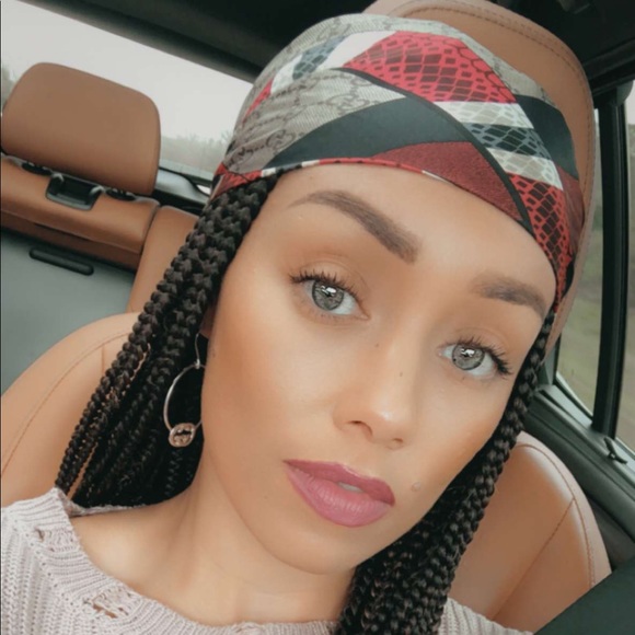 Meet your Posher, Tari - Picture 6 of 16